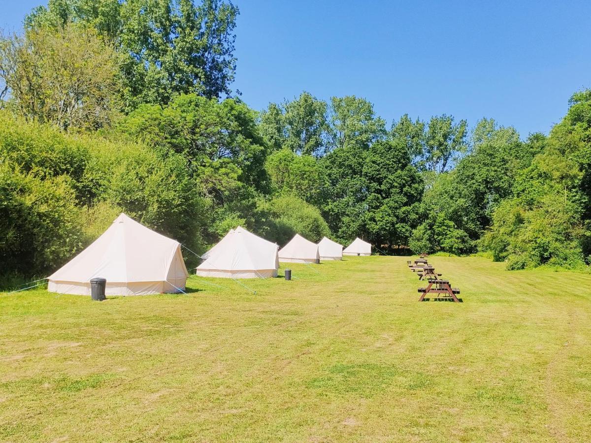 Battle Pods And Bells Glamping Ξενοδοχείο Εξωτερικό φωτογραφία