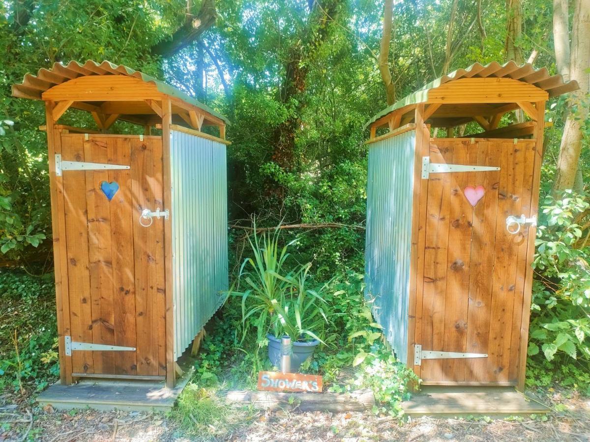 Battle Pods And Bells Glamping Ξενοδοχείο Εξωτερικό φωτογραφία