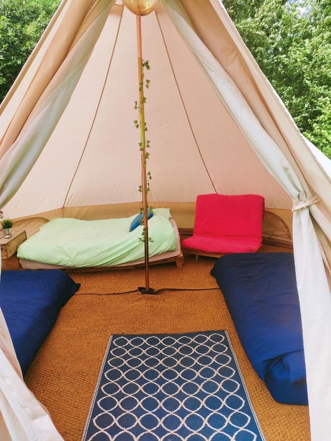 Battle Pods And Bells Glamping Ξενοδοχείο Εξωτερικό φωτογραφία