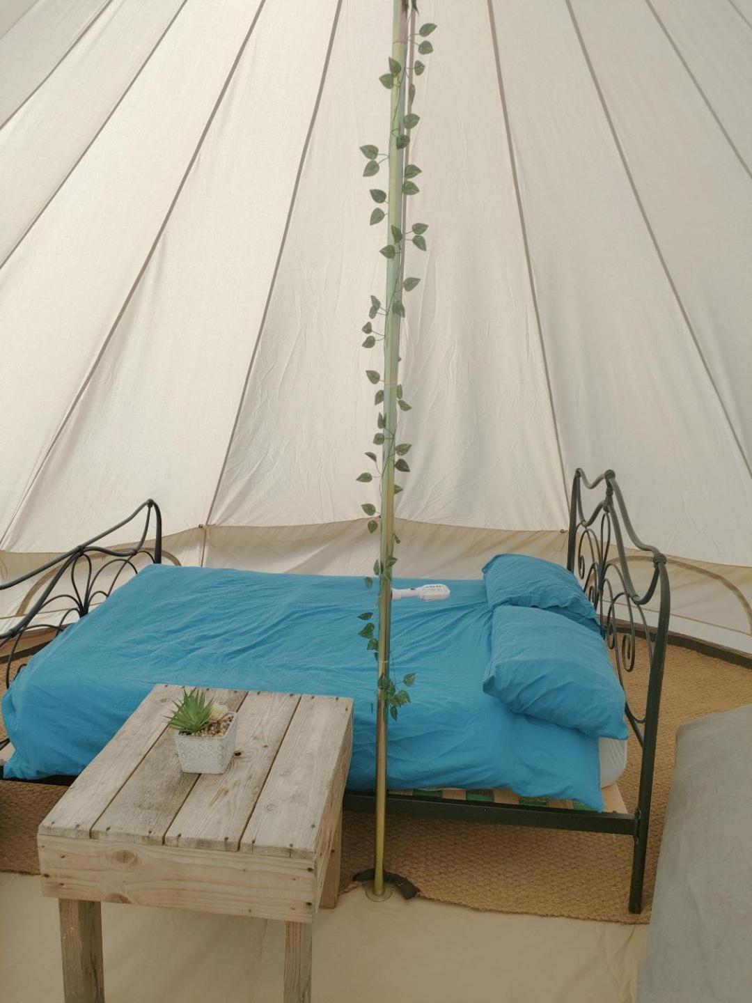 Battle Pods And Bells Glamping Ξενοδοχείο Εξωτερικό φωτογραφία